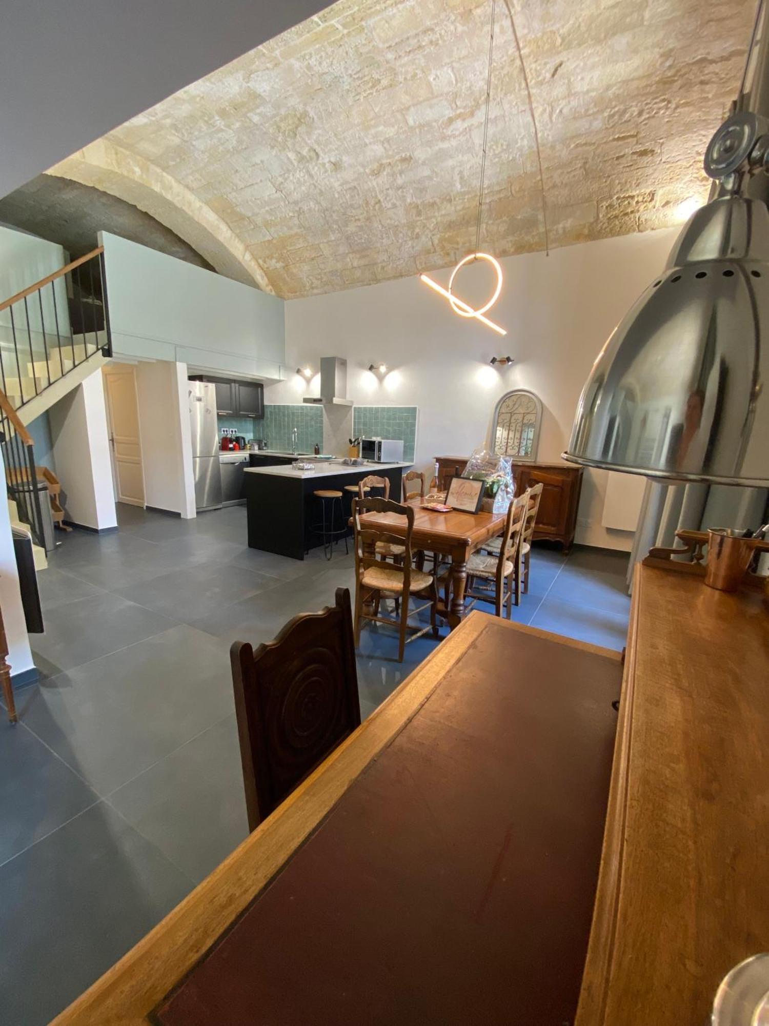 Appartement Avec Piscine Privee Dans Residence Pour 6 Personnes Uzès Exterior foto